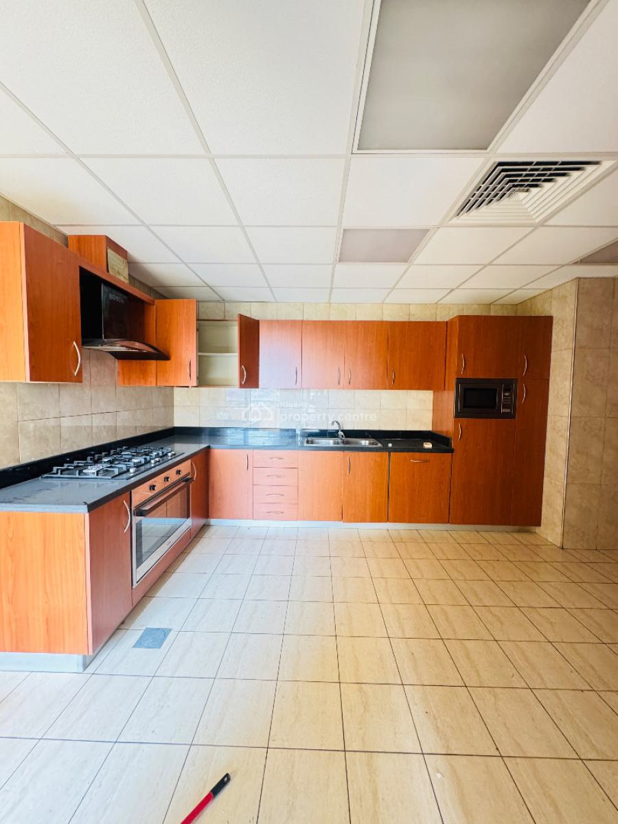 Spacious 4 Bedrooms Apartment with Swimming Pool and Bq, Banana Island, Ikoyi, Lagos, House for Sale