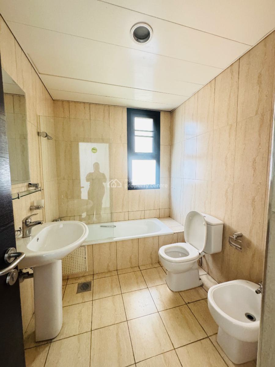 Spacious 4 Bedroom Apartment with Swimming Pool,gym, Banana Island, Ikoyi, Lagos, House for Sale