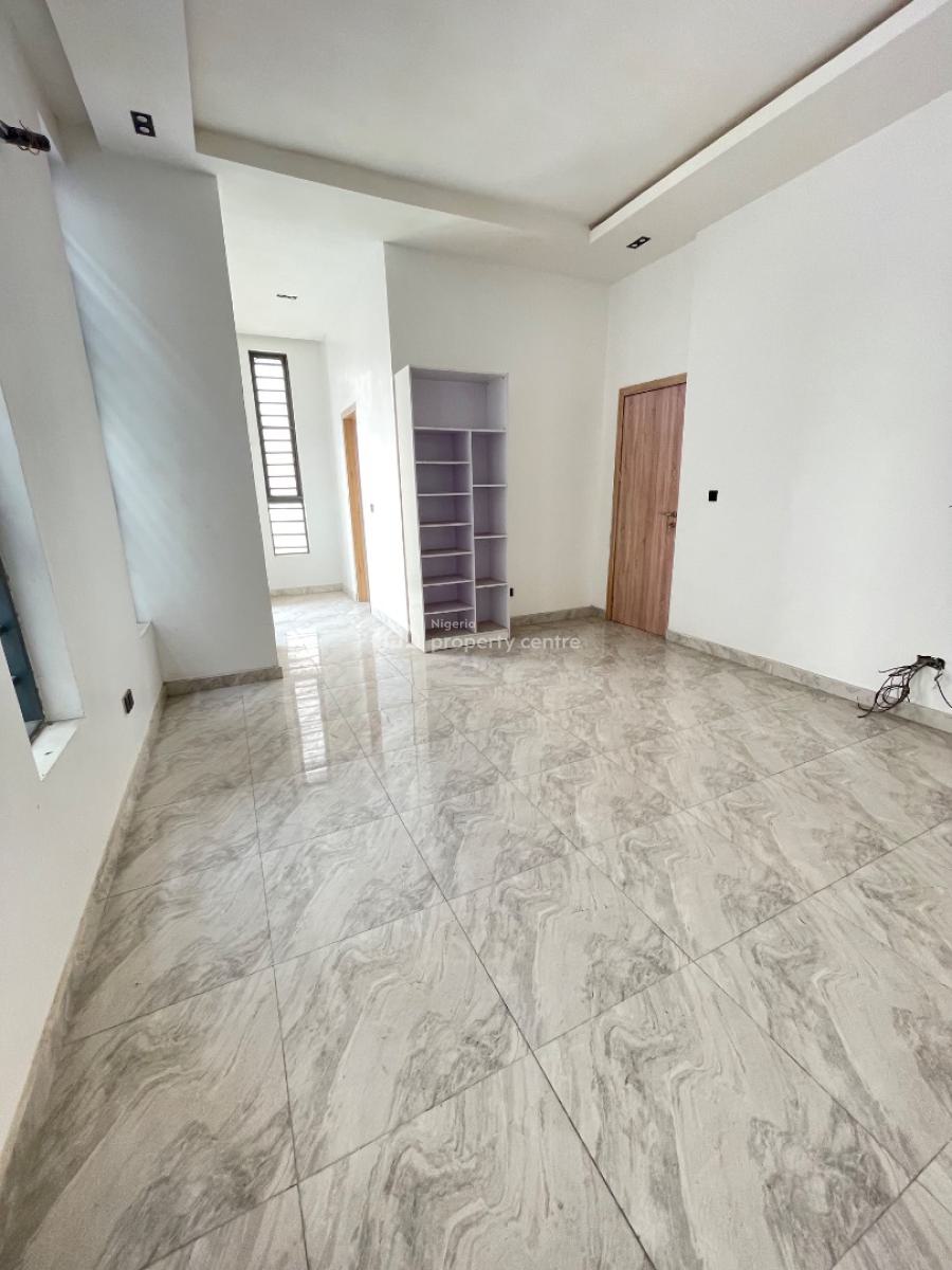 Luxury 4 Bedroom Home with a Bq, Chevron, Lekki, Lagos, Semi-detached Duplex for Rent