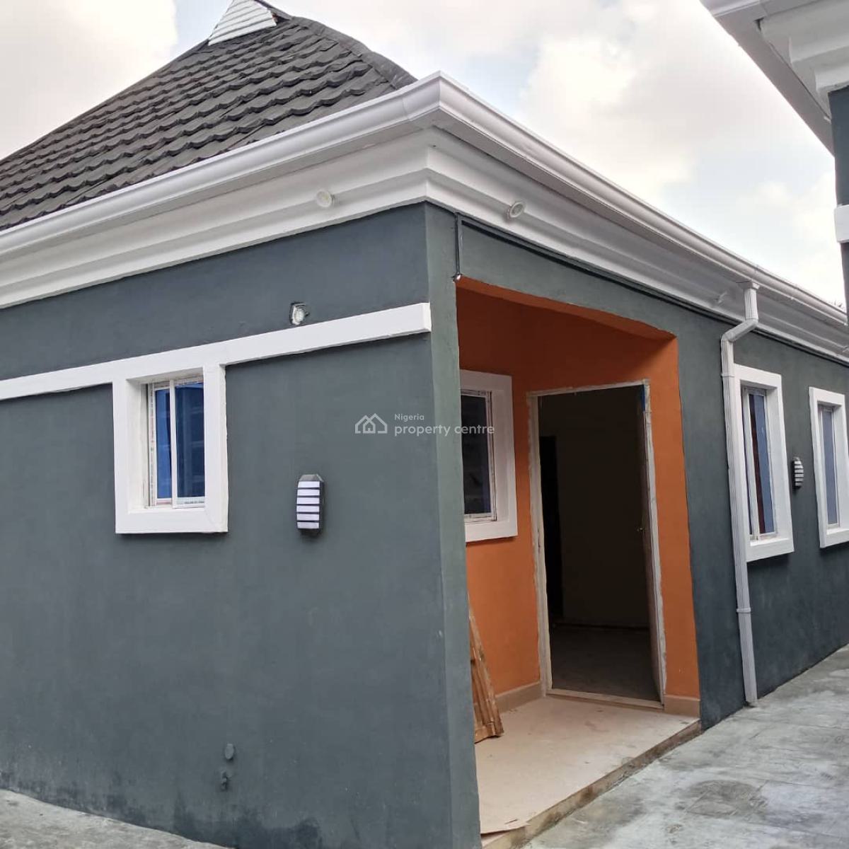 Newly Built Room and Parlor Self Contained with Fitted Kitchen Cabinet, Unity Estate Eletu Oluyole Extension, Ibadan, Oyo, Mini Flat (room and Parlour) for Rent