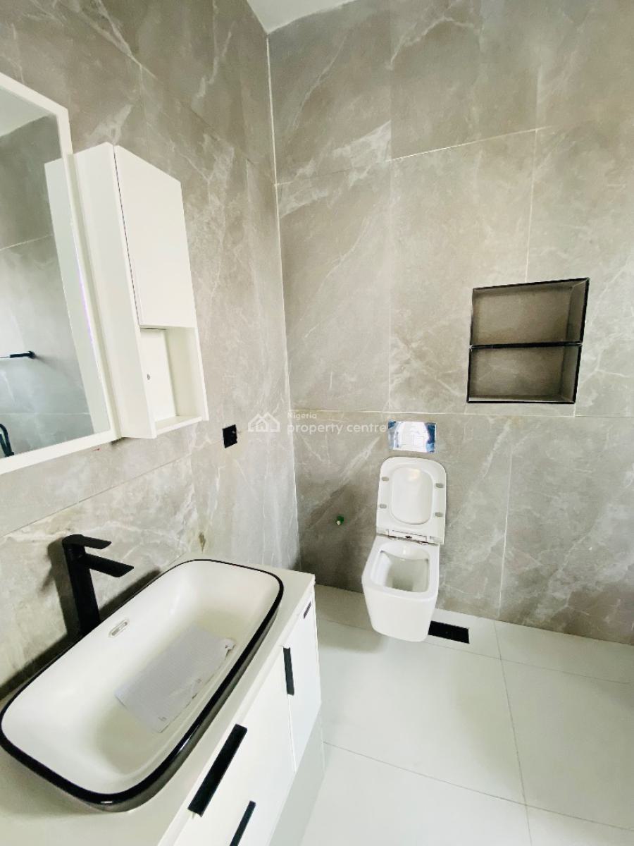 Elegant 6-bedroom Fully Detached Duplex with Bq & Indoor Swimming Pool, Chevron Drive, Lekki, Lagos, Detached Duplex for Sale