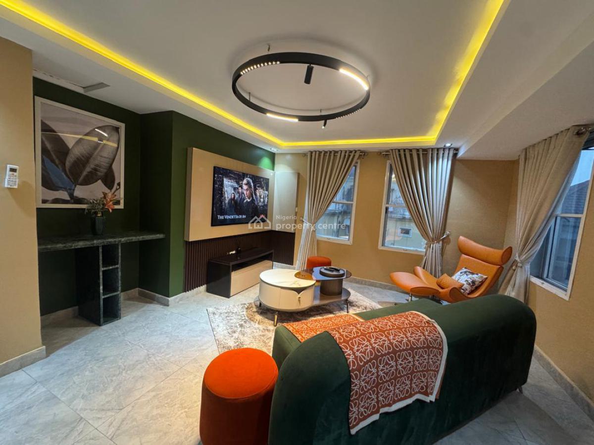 Exquisite Furnished Mini Flat with Modern Amenities, Off Admiralty, Lekki Phase 1, Lekki, Lagos, Flat / Apartment for Rent