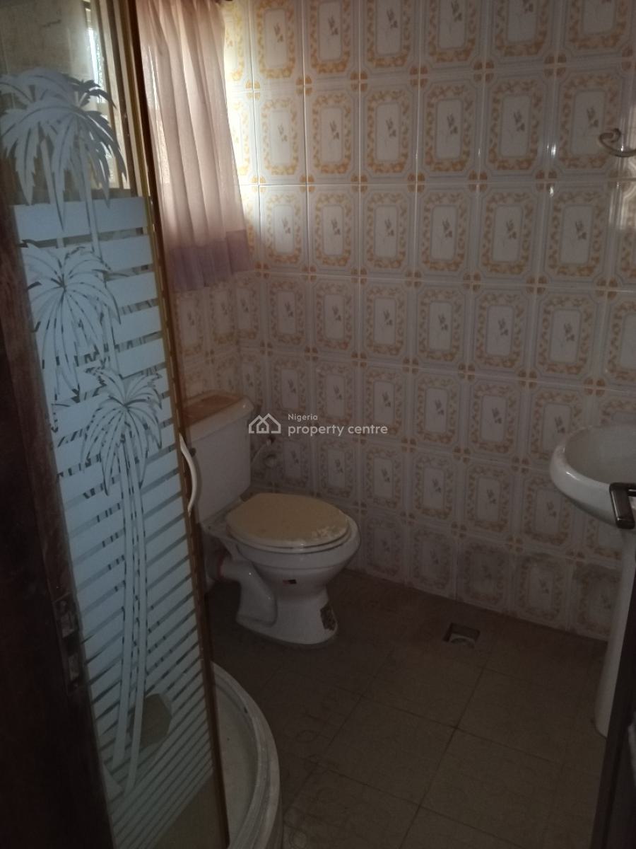 4 Bedroom Bungalow with Bq, Emily Off Bayeku Road, Igbogbo, Ikorodu, Lagos, Detached Bungalow for Sale