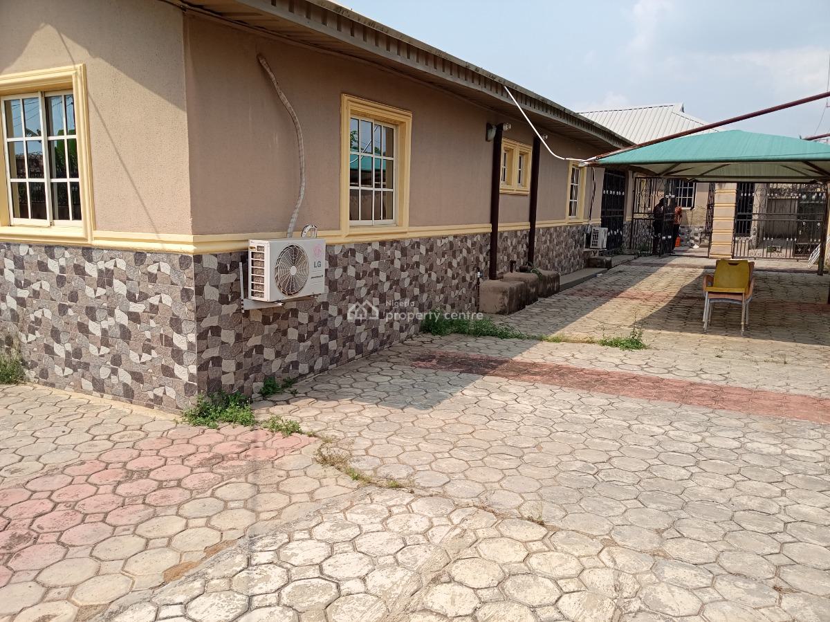 4 Bedroom Bungalow with Bq, Emily Off Bayeku Road, Igbogbo, Ikorodu, Lagos, Detached Bungalow for Sale