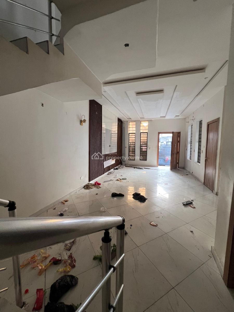 Renovated 4 Bedroom Duplex Self Compound Bq, Orchid Roa, Royal Pine Estate, Lekki, Lagos, Semi-detached Duplex for Rent