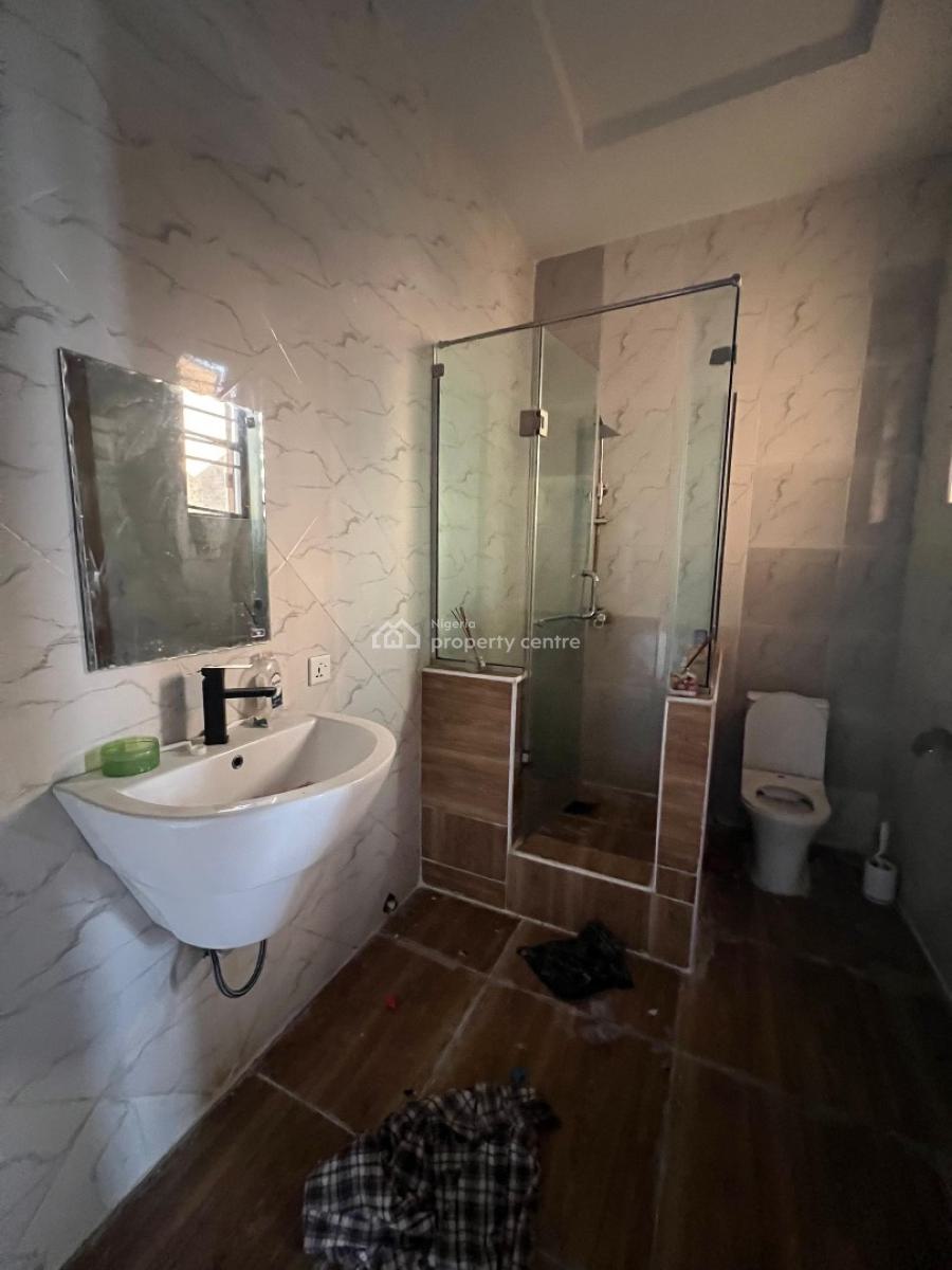 Renovated 4 Bedroom Duplex Self Compound Bq, Orchid Roa, Royal Pine Estate, Lekki, Lagos, Semi-detached Duplex for Rent