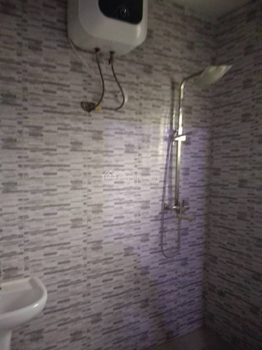 Well Finished and Furnished 5 Bedroom, Airport Road, Lugbe District, Abuja, Detached Duplex for Rent