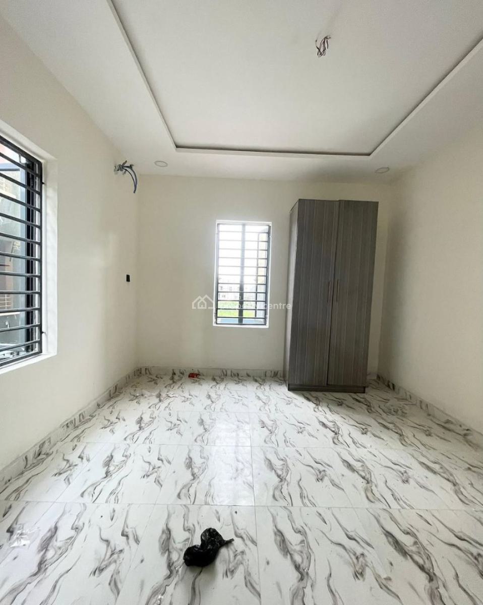 Lovely 2 Bedroom Apartment with Bq, Ajah, Lagos, Flat / Apartment for Sale