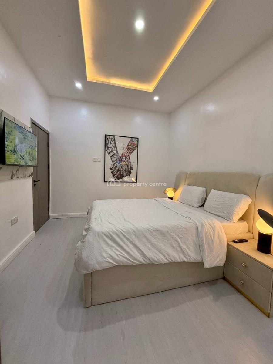 4-bedrom Luxe Apartment, Amaechi Onuoha Crescent, Lekki Phase 1, Lekki, Lagos, Flat / Apartment Short Let
