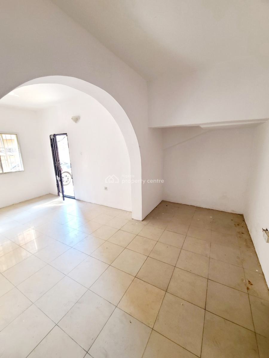 Spacious 2 Bedroom Flat_ Ground Floor, Idado Estate, Idado, Lekki, Lagos, Flat / Apartment for Rent