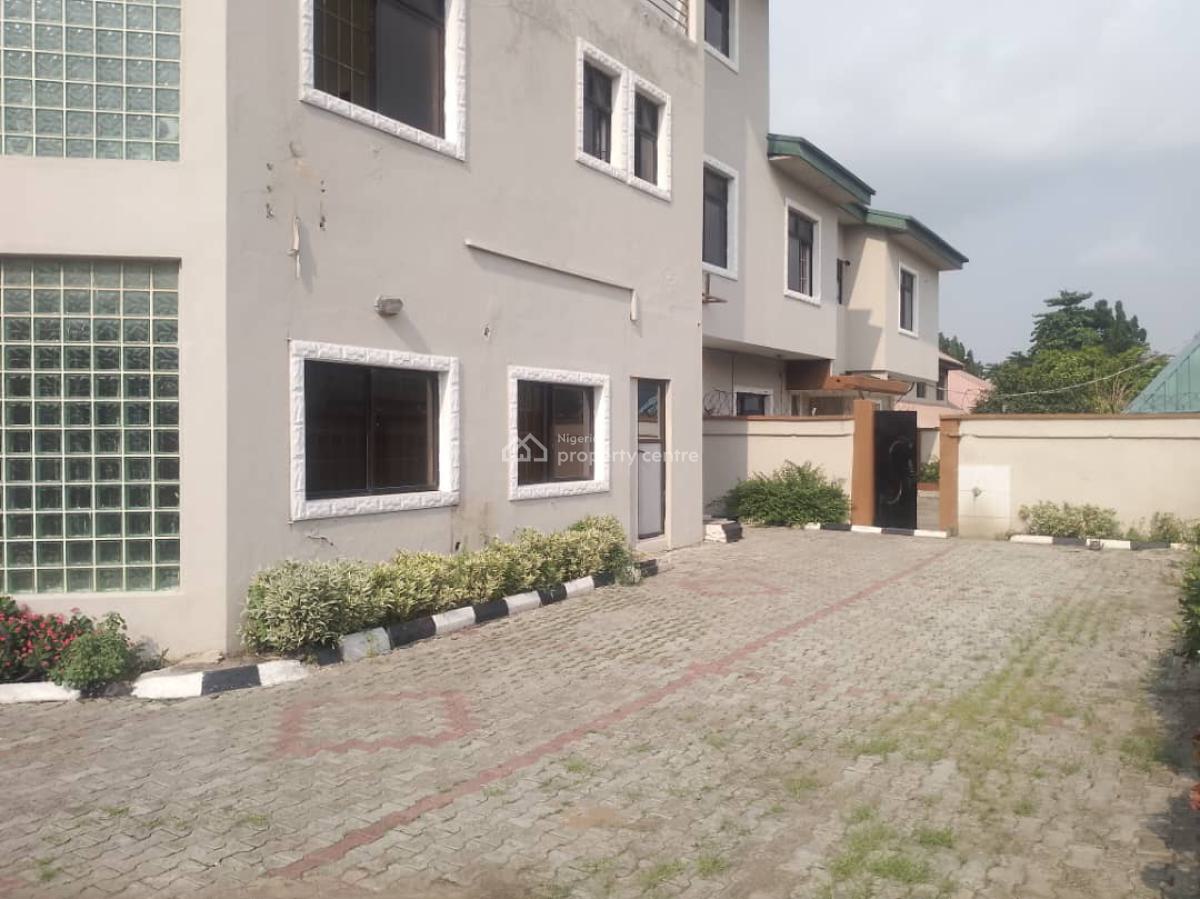 7 Bedroom Duplex Located in a Serene Secured Neighbourhood at Ikeja, Ikeja, Lagos, Detached Duplex for Rent