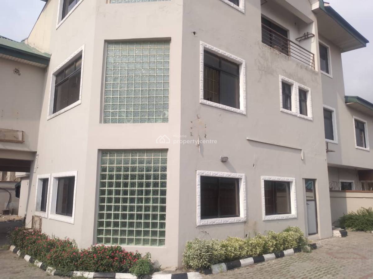 7 Bedroom Duplex Located in a Serene Secured Neighbourhood at Ikeja, Ikeja, Lagos, Detached Duplex for Rent