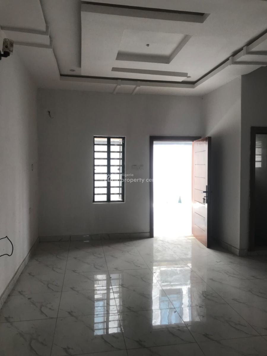 Luxury 2 Bedroom Terrace Duplex with Excellent Facility, Ologolo, Lekki, Lagos, Terraced Duplex for Rent