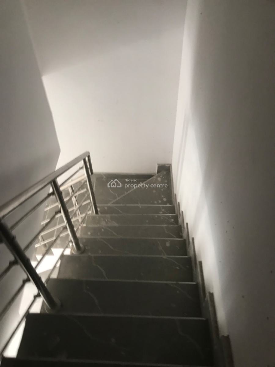 Luxury 2 Bedroom Terrace Duplex with Excellent Facility, Ologolo, Lekki, Lagos, Terraced Duplex for Rent