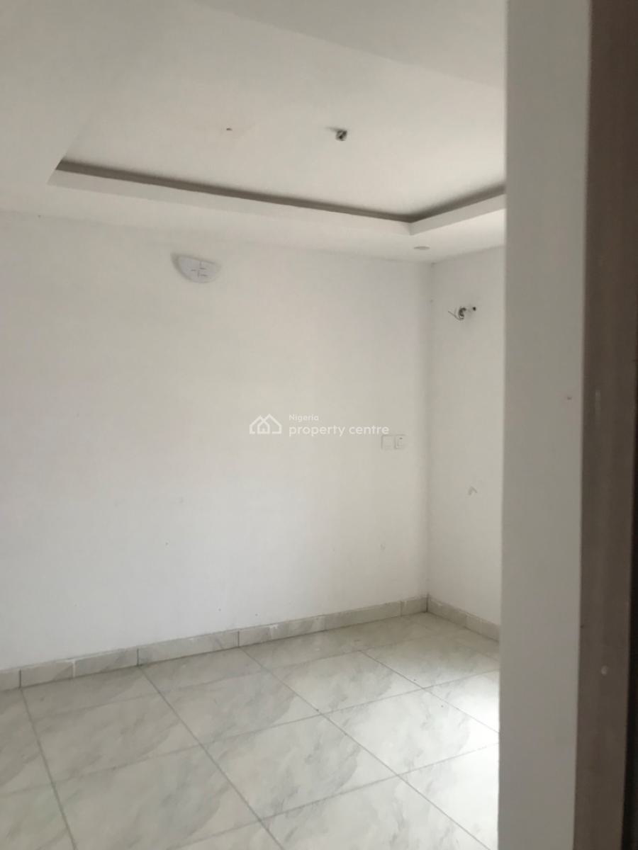 Luxury 2 Bedroom Terrace Duplex with Excellent Facility, Ologolo, Lekki, Lagos, Terraced Duplex for Rent