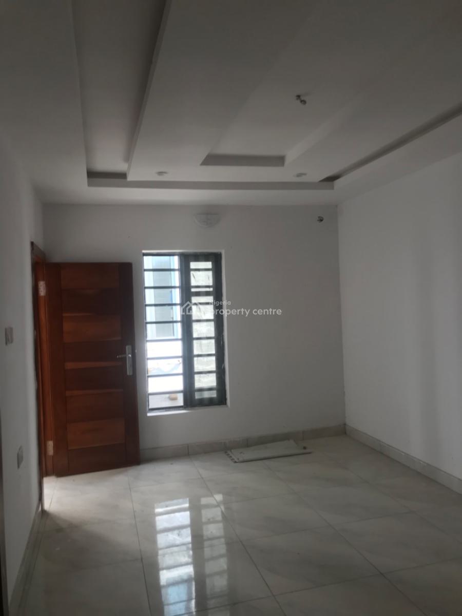 Luxury 2 Bedroom Terrace Duplex with Excellent Facility, Ologolo, Lekki, Lagos, Terraced Duplex for Rent