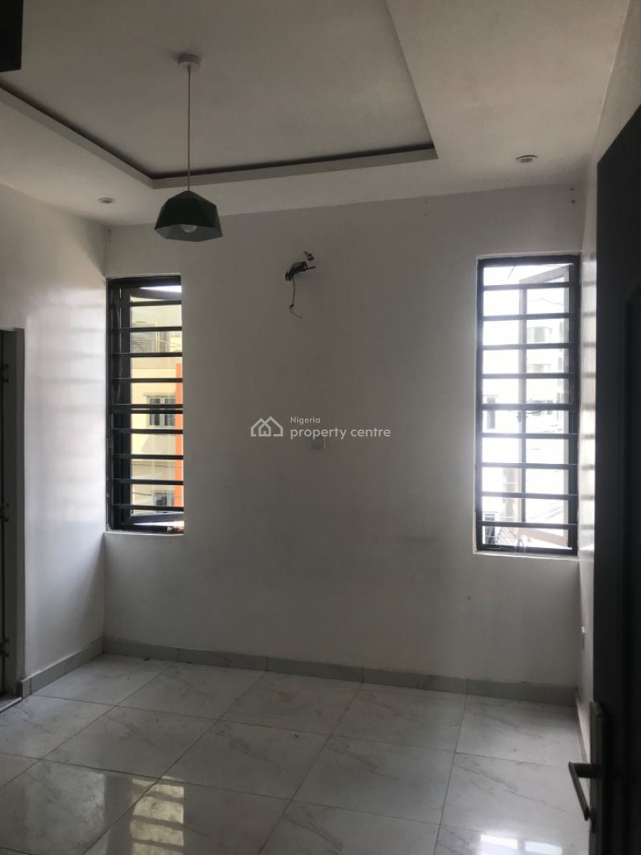 Luxury 2 Bedroom Apartment with Excellent Facility, Ologolo, Lekki, Lagos, Flat / Apartment for Rent