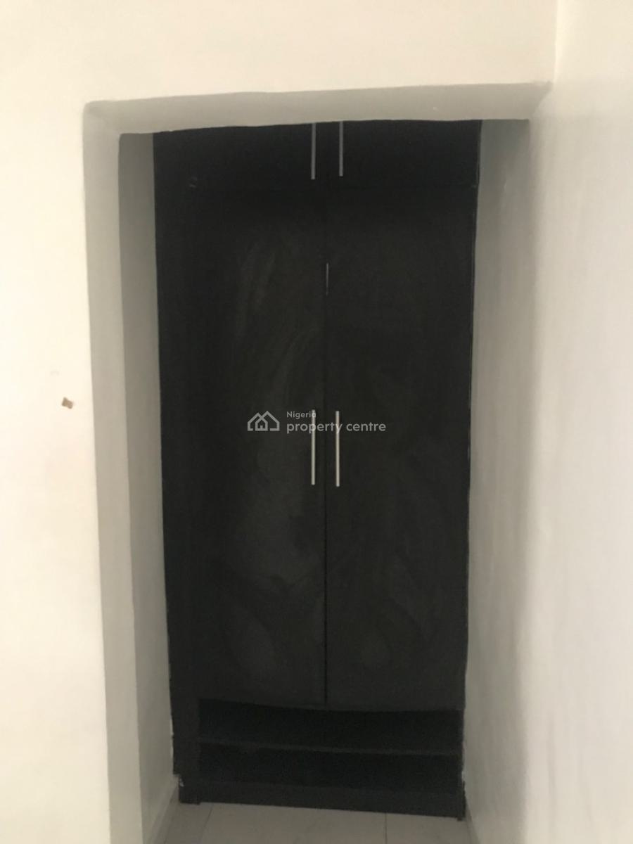 Luxury 2 Bedroom Apartment with Excellent Facility, Ologolo, Lekki, Lagos, Flat / Apartment for Rent