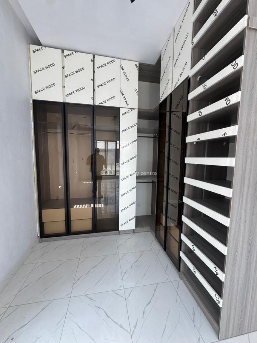 Luxurious 5 Bedroom Fully Detached Duplex with Pool and En-suite Bq, Ikota, Lekki, Lagos, Detached Duplex for Sale