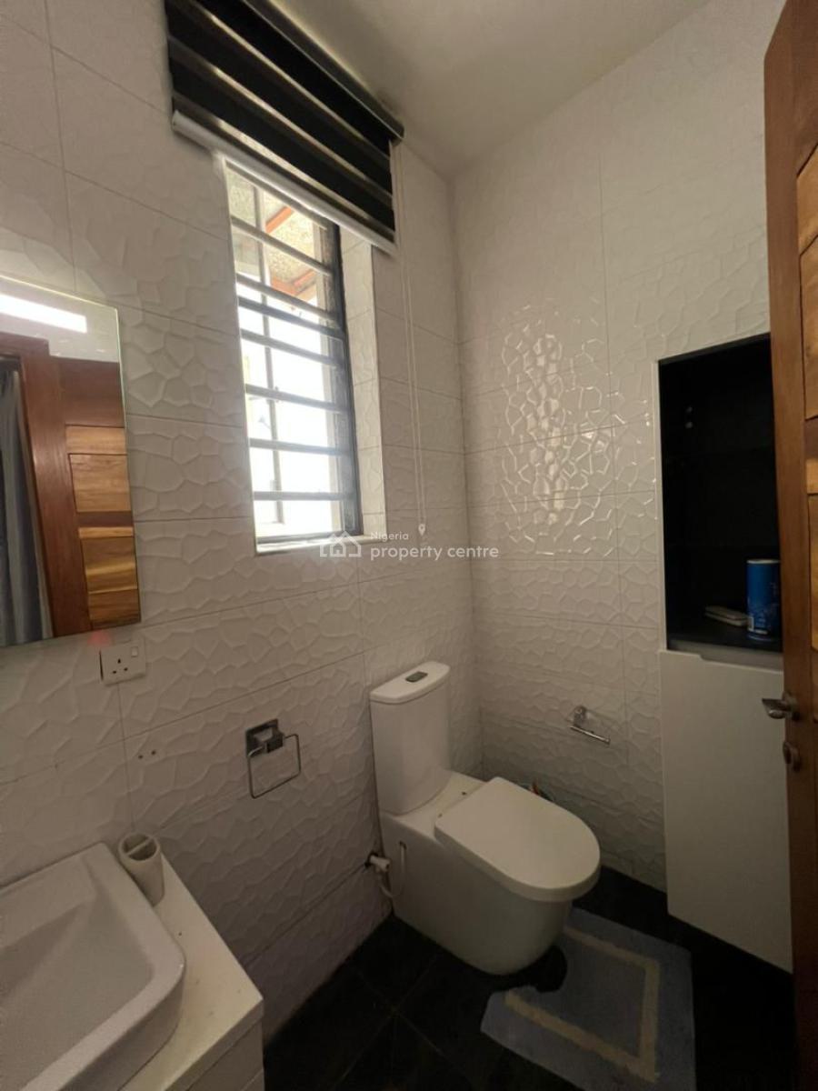 Luxury 2 Bedroom Penthouse with Excellent Facility, Lekki Phase 1, Lekki, Lagos, Flat / Apartment for Rent