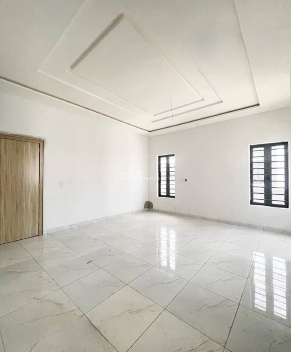 Standard Shared Apartment, Orchid Road, Lekki, Lagos, Self Contain (single Rooms) for Rent