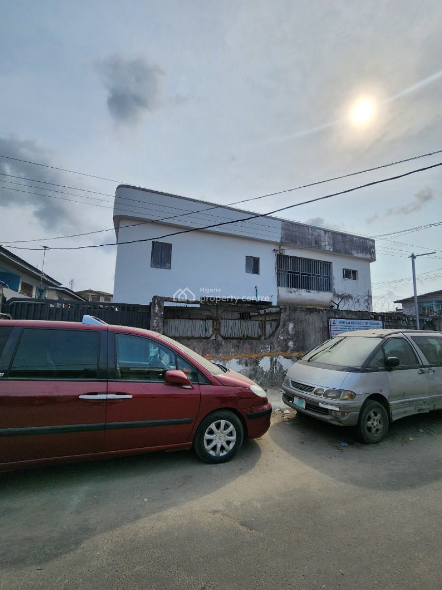 Newly Renovated 4 Units of  2 Bedroom Flats, Off Agbonyin Avenue, Adelabu, Surulere, Lagos, House for Rent