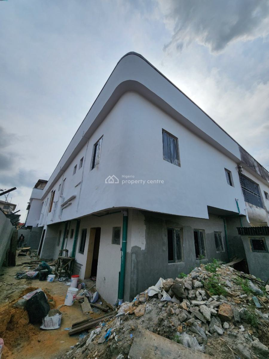 Newly Renovated 4 Units of  2 Bedroom Flats, Off Agbonyin Avenue, Adelabu, Surulere, Lagos, House for Rent