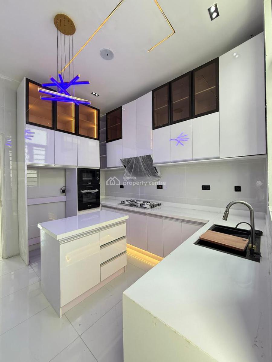 4 Bedroom Semidetached with Bq and Fitted Kitchen, Ajah, Lagos, Detached Duplex for Rent