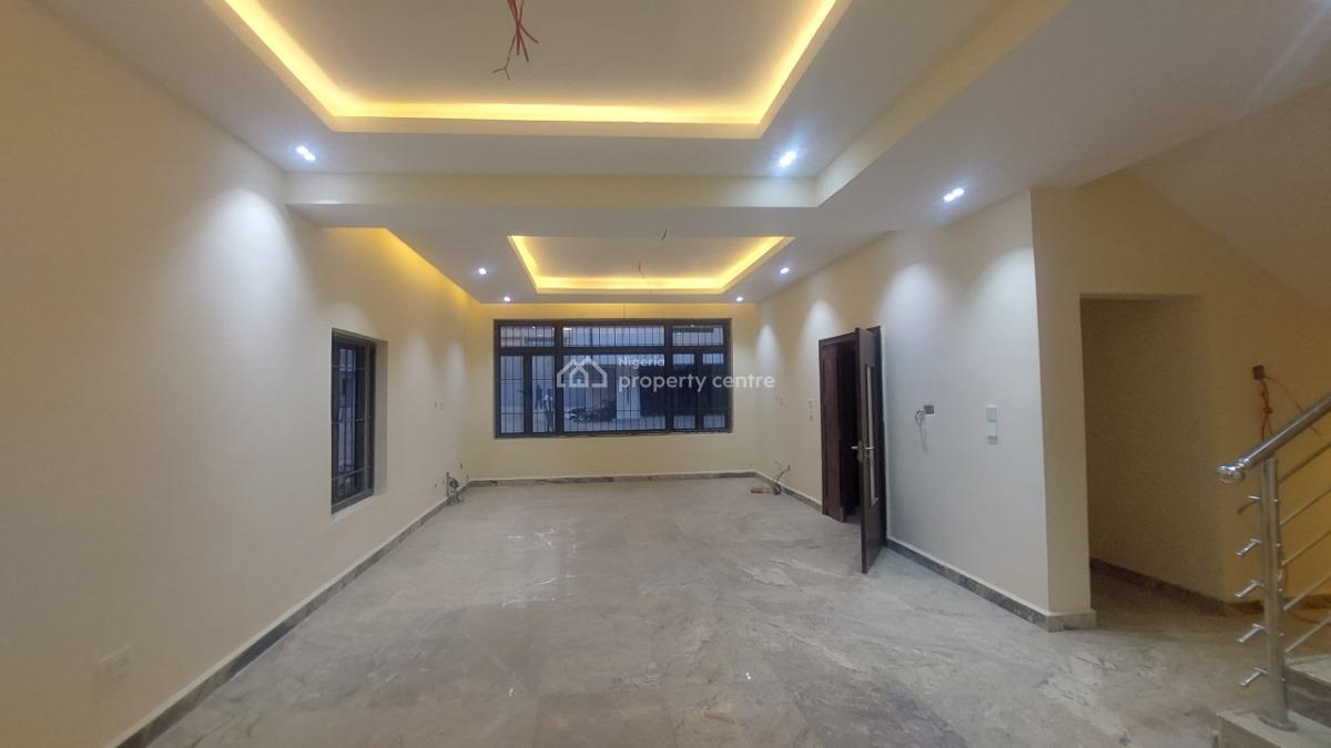 Tastefully Finished 5-bedroom Terraced Duplex with Bq, Guzape District, Abuja, Terraced Duplex for Rent