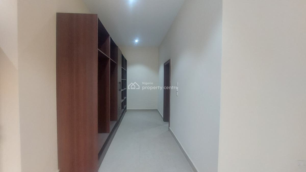 Tastefully Finished 5-bedroom Terraced Duplex with Bq, Guzape District, Abuja, Terraced Duplex for Rent