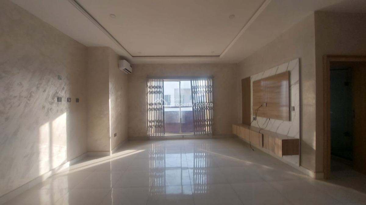 Tastefully Finished 4-bedroom Terraced Duplex with Bq, Guzape District, Abuja, Terraced Duplex for Rent