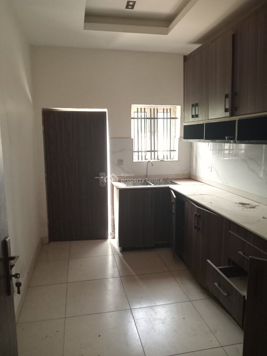 a Very Good Spacious 4 Bedroom Terraced Duplex + 1bq, Diplomatic Zone, Katampe Extension, Katampe, Abuja, Terraced Duplex for Rent