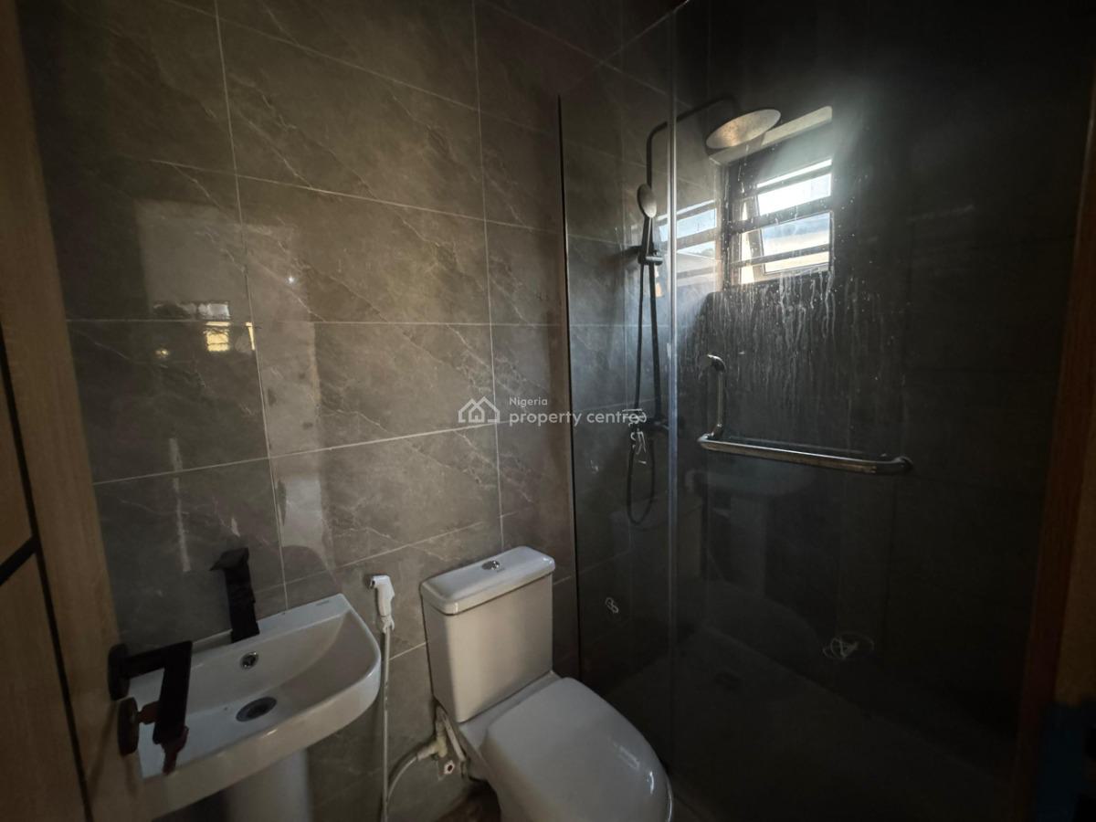 2 Bedroom Apartment, Dideolu Estate, Ogba, Ikeja, Lagos, Flat / Apartment for Sale