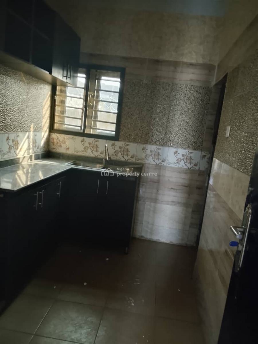 Beautiful Spacious Brand New 1 Bedroom Apartment, Matrix Filling Station, Lugbe District, Abuja, Flat / Apartment for Rent
