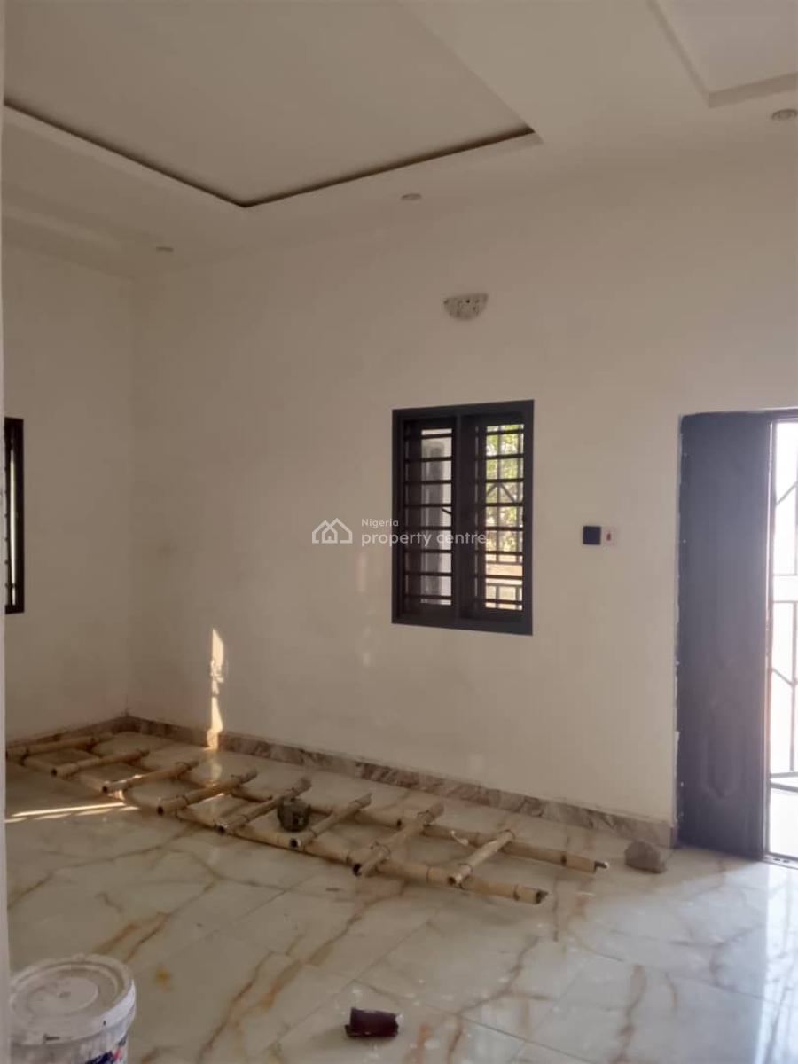 Beautiful Spacious Brand New 1 Bedroom Apartment, Matrix Filling Station, Lugbe District, Abuja, Flat / Apartment for Rent