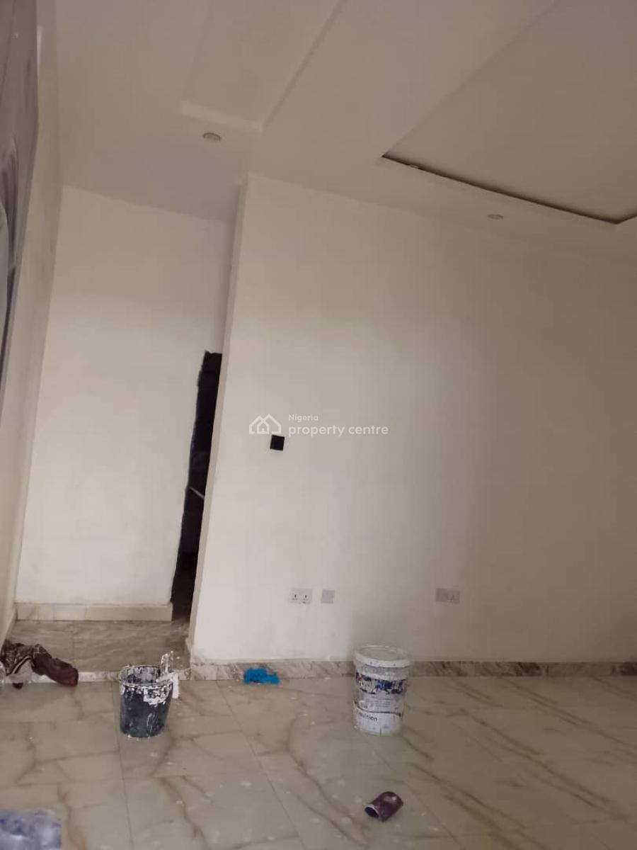 Beautiful Spacious Brand New 1 Bedroom Apartment, Matrix Filling Station, Lugbe District, Abuja, Flat / Apartment for Rent