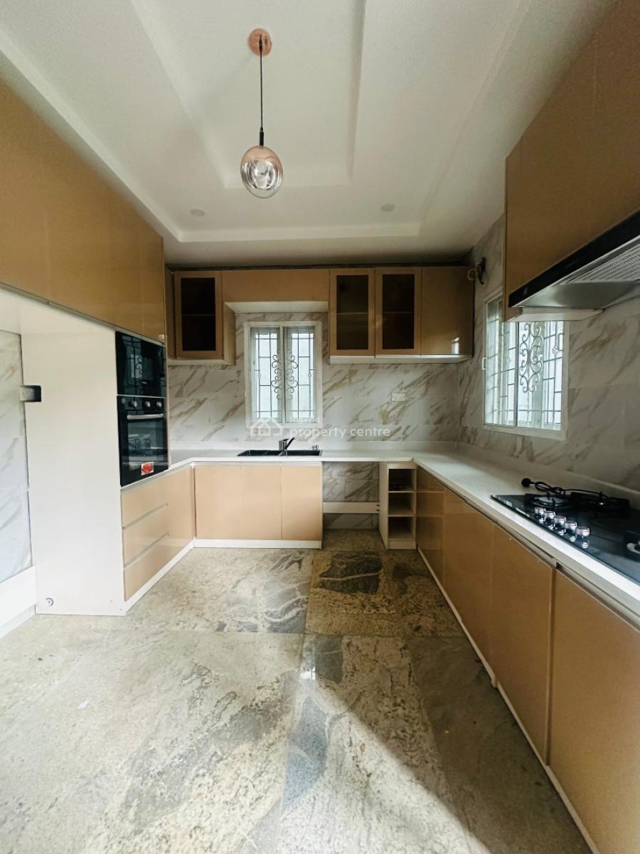 Spaciously Built 5 Bedroom Fully Detached Duplex with  Bq, Gra Phase 2, Magodo, Lagos, Detached Duplex for Sale