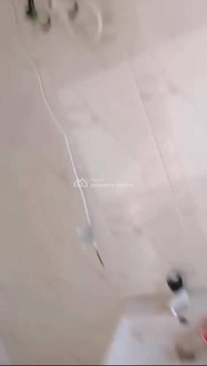 Brand New 2 Bedroom Flat, Off Olufemi Ogunlana Drive, Surulere, Lagos, Flat / Apartment for Rent