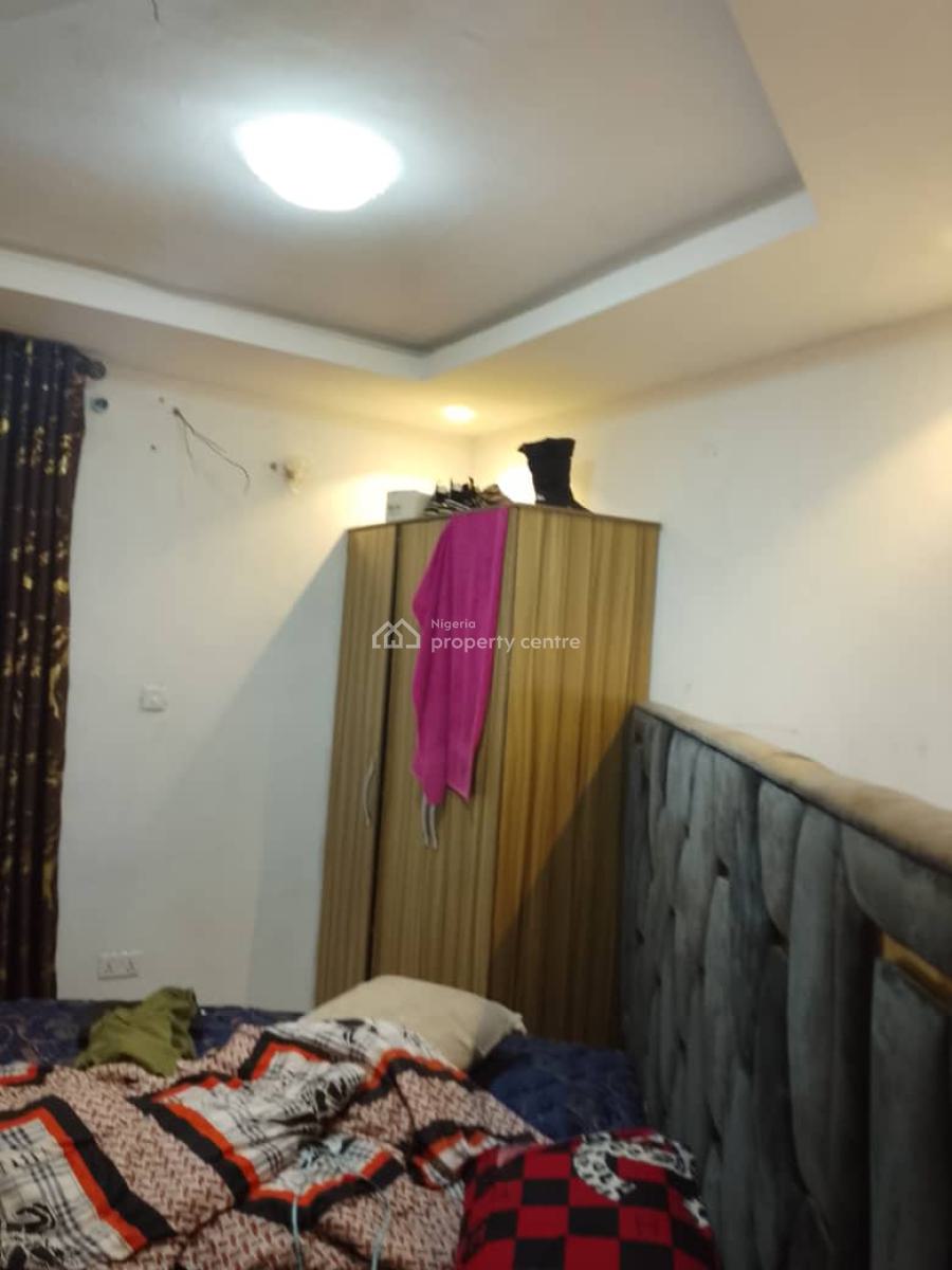 2 Bedrom Apartment, 25 Meadow Estate Ogombo Road, Ajah, Lagos, Flat / Apartment for Rent