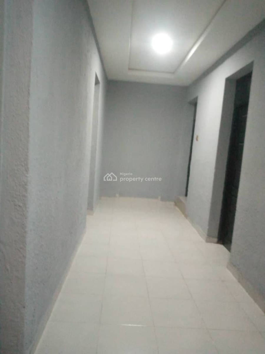 2-bedroom Flat, Oyadiran Estate, Sabo, Yaba, Lagos, Flat / Apartment for Rent