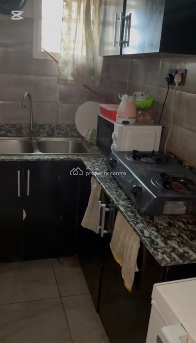 Well Converted 2 Bedroom Apartment, Spg, Ologolo, Lekki, Lagos, Flat / Apartment for Rent