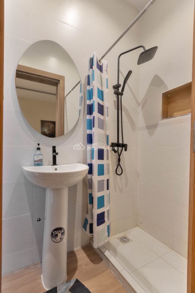 3 Bedroom Luxurious Penthouse Apartment, Layi Yusuf Crescent Lekki Phase 1, Lekki, Lagos, House Short Let