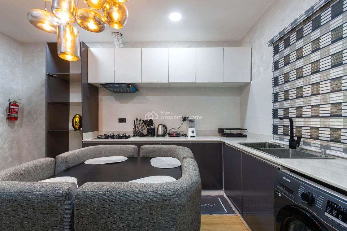 3 Bedroom Luxurious Penthouse Apartment, Layi Yusuf Crescent Lekki Phase 1, Lekki, Lagos, House Short Let