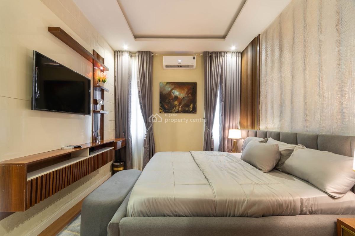 3 Bedroom Luxurious Penthouse Apartment, Layi Yusuf Crescent Lekki Phase 1, Lekki, Lagos, House Short Let