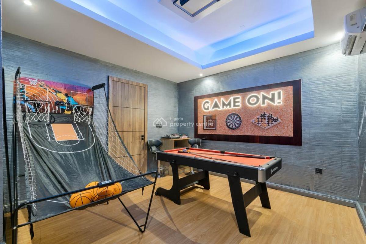 3 Bedroom Luxurious Terrace Duplex, Off Admiralty Way Lekki Phase 1, Lekki, Lagos, Terraced Duplex Short Let