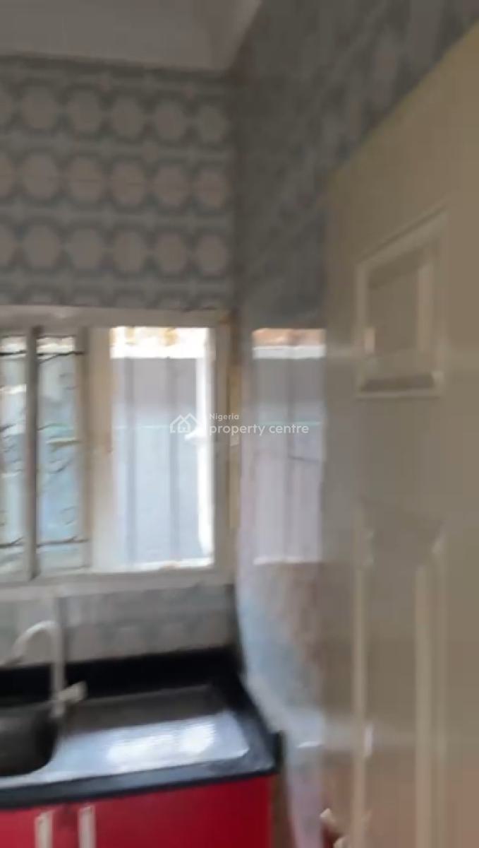 Well Maintained 2 Bedroom Flat, Fidiso Estate, Sangotedo, Ajah, Lagos, Flat / Apartment for Rent