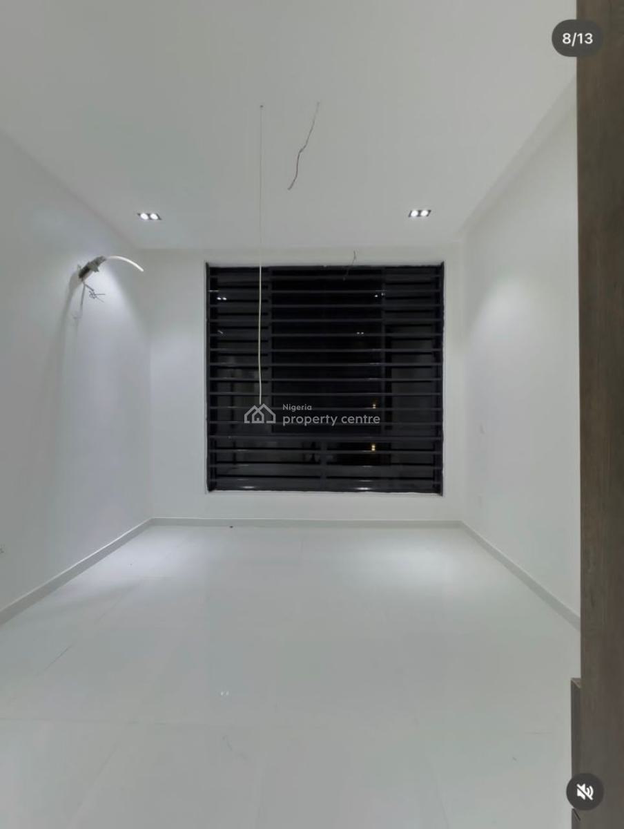 2 Bedroom Flat, Off Domino Pizza, Ologolo, Lekki, Lagos, Flat / Apartment for Rent