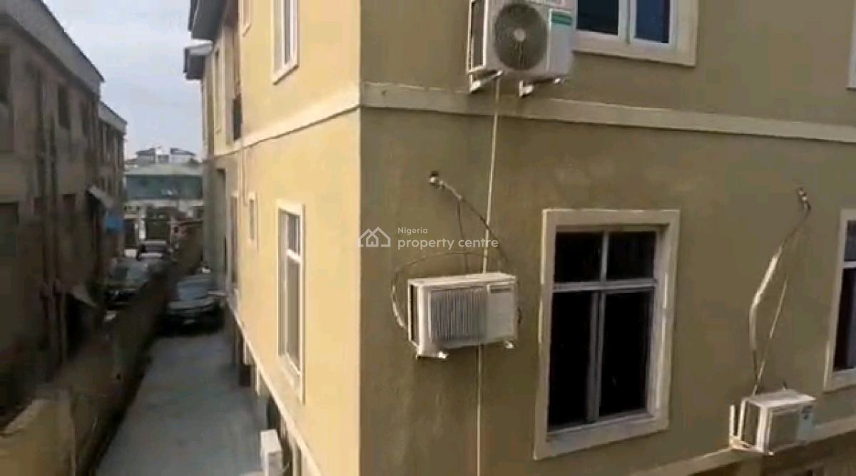 Executive Standard Mini- Flat, Yaba, Lagos, Mini Flat (room and Parlour) for Rent