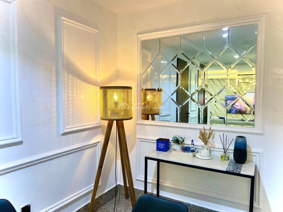 Luxury 3 Bedroom Apartment, Lekki Phase 1, Lekki, Lagos, Flat / Apartment Short Let