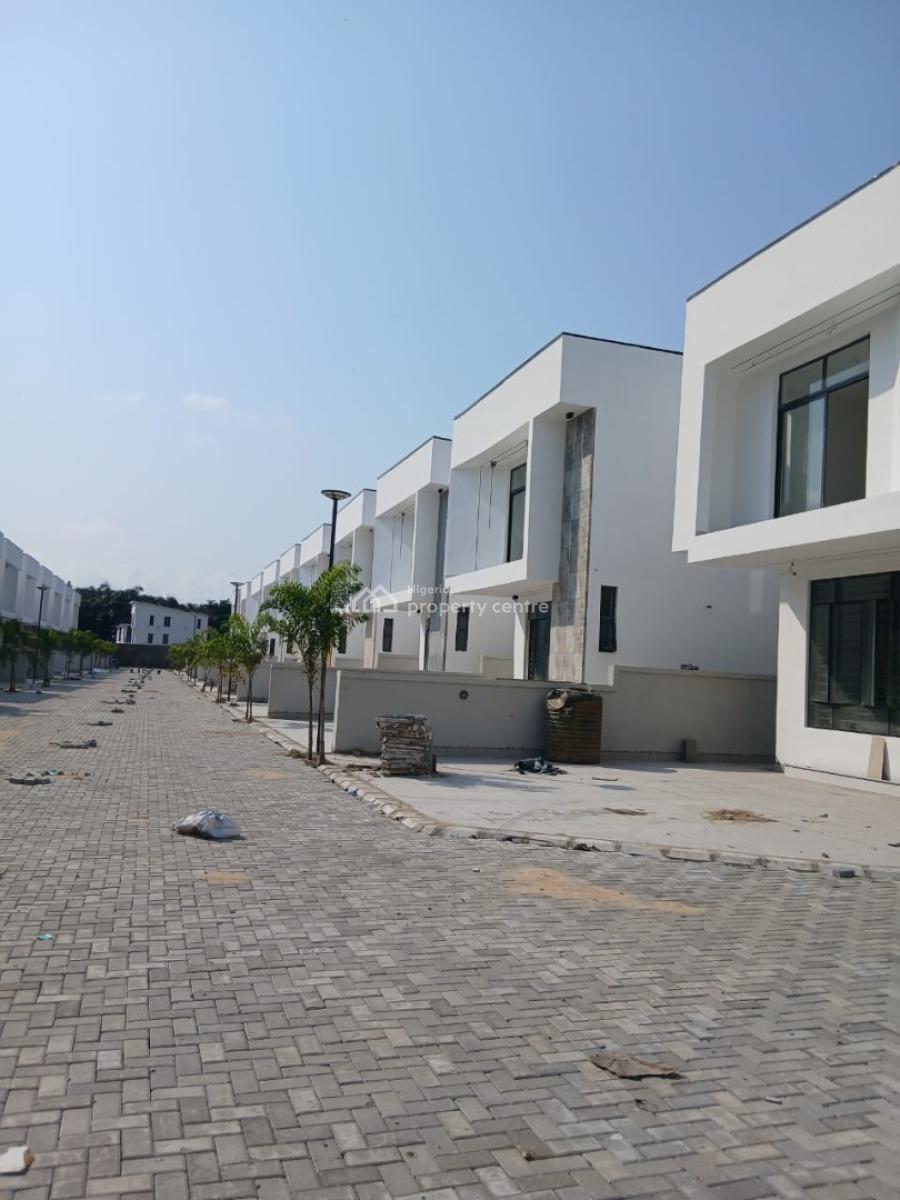 Luxury  Spacious 4 Bedroom Fully/semi Detached Duplex with a Room Bq, Dpkay District Orchid Hotel Road, Lekki Phase 2, Lekki, Lagos, Detached Duplex for Sale